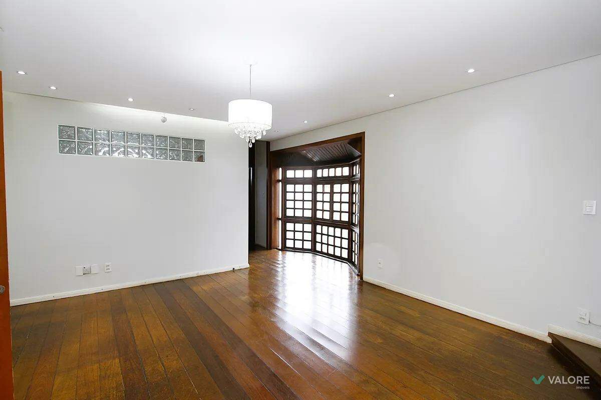 Casa para aluguel no Santa Lúcia: 