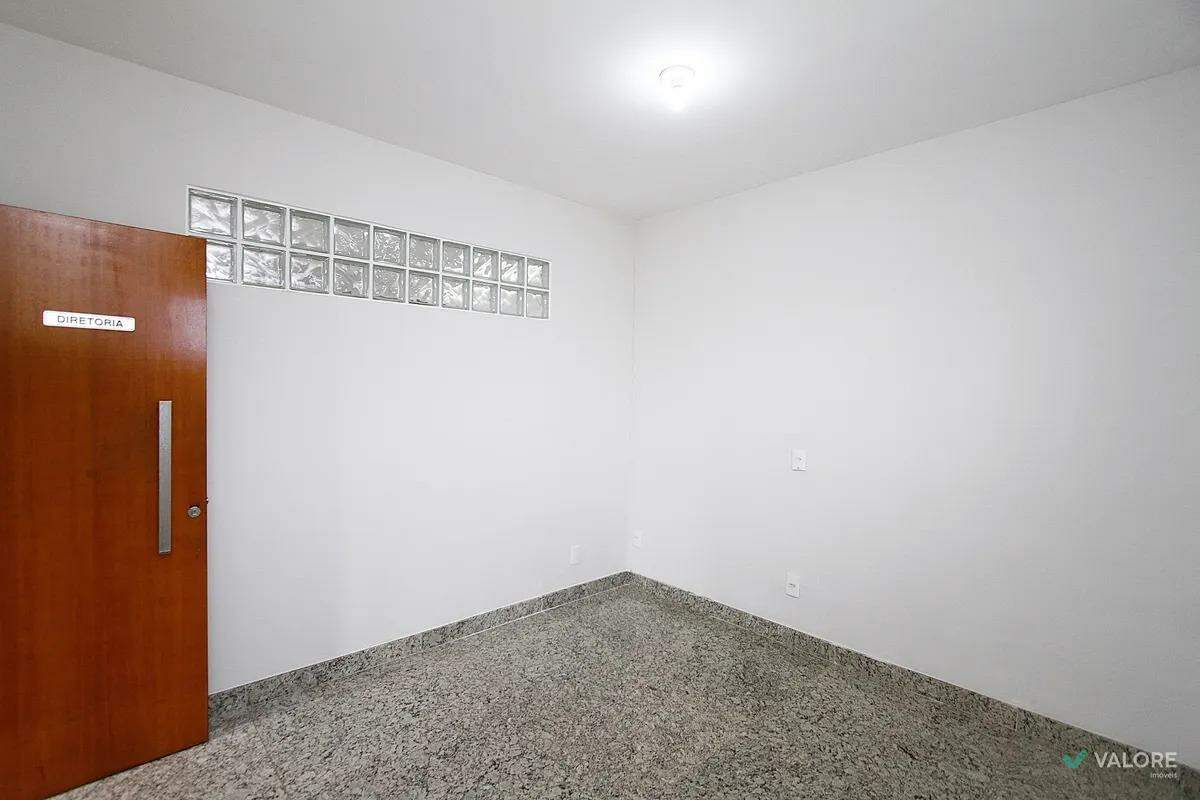 Casa para aluguel no Santa Lúcia: 
