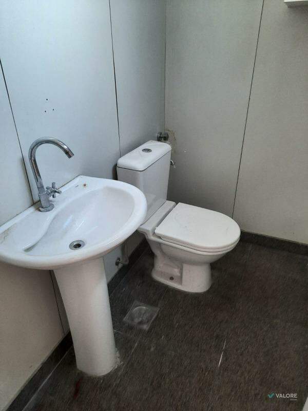 Sala à venda no Santa Efigênia: 