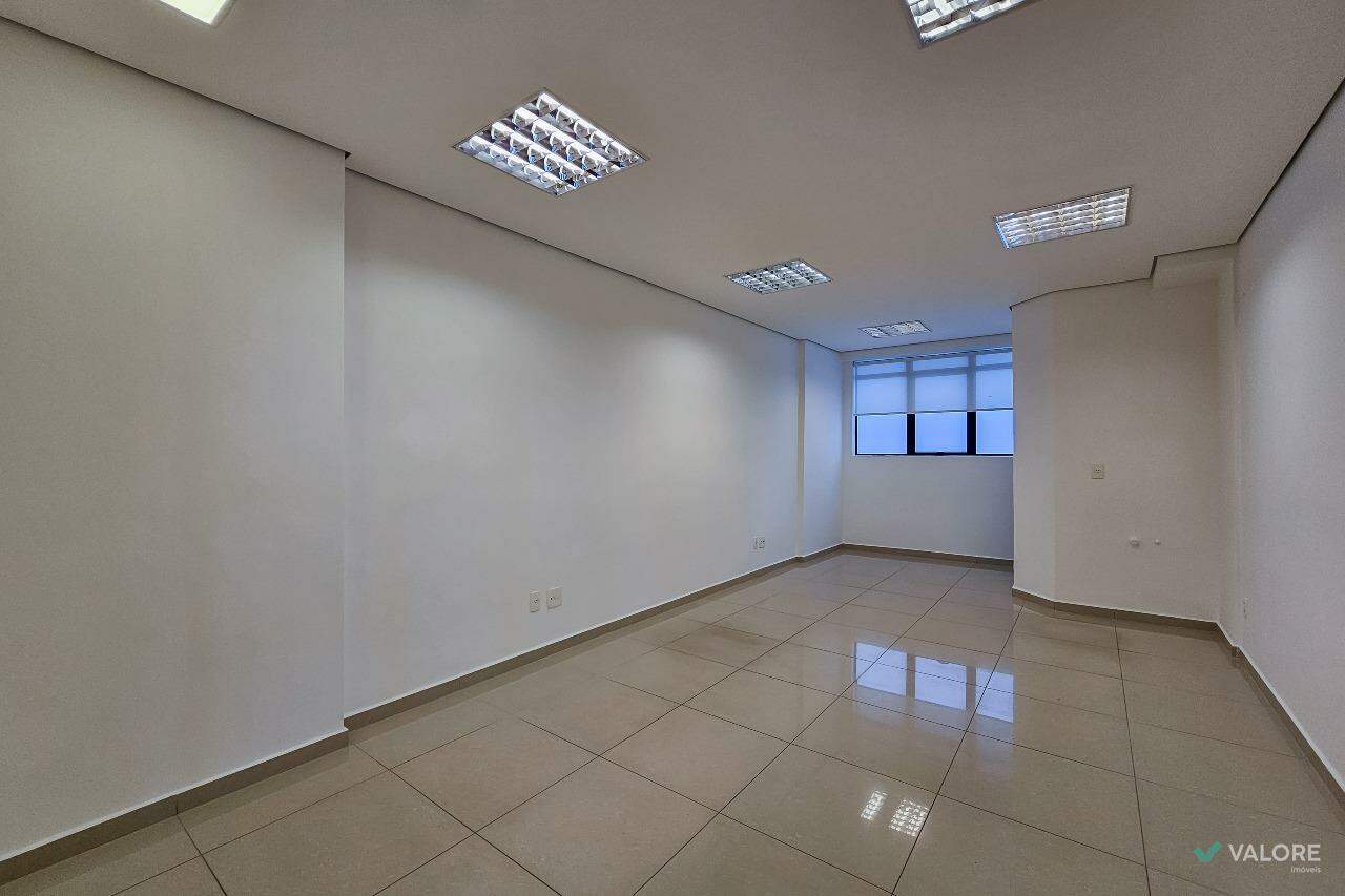 Sala para aluguel no Belvedere: 