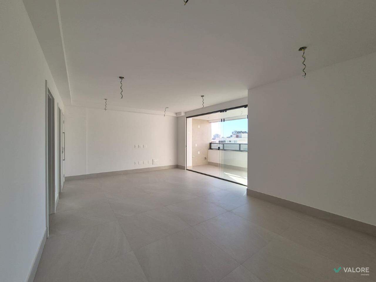 Apartamento 4 quartos à venda no Cruzeiro: 