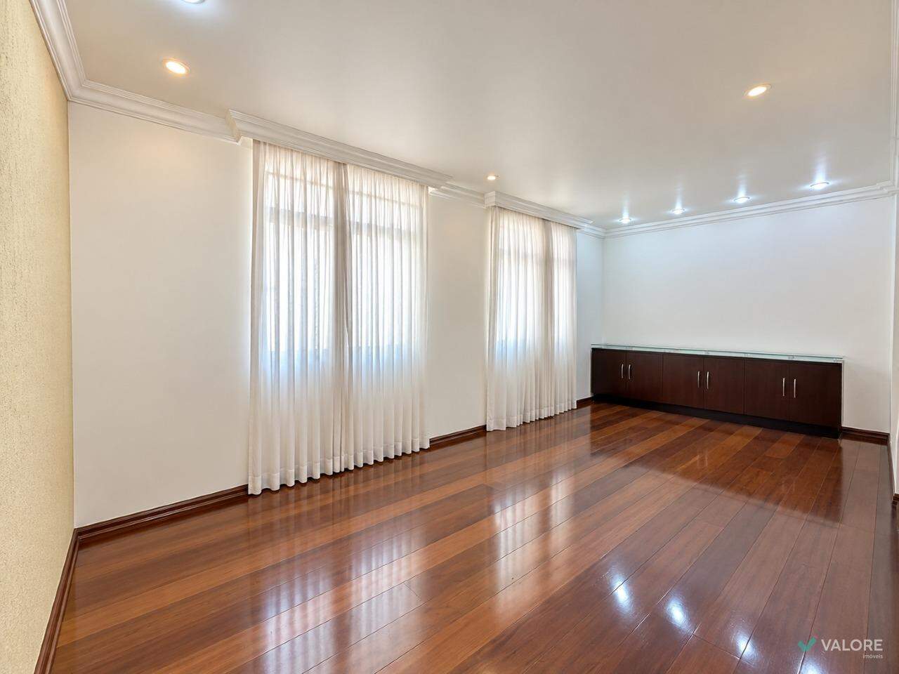Apartamento 4 quartos à venda no Sion: 