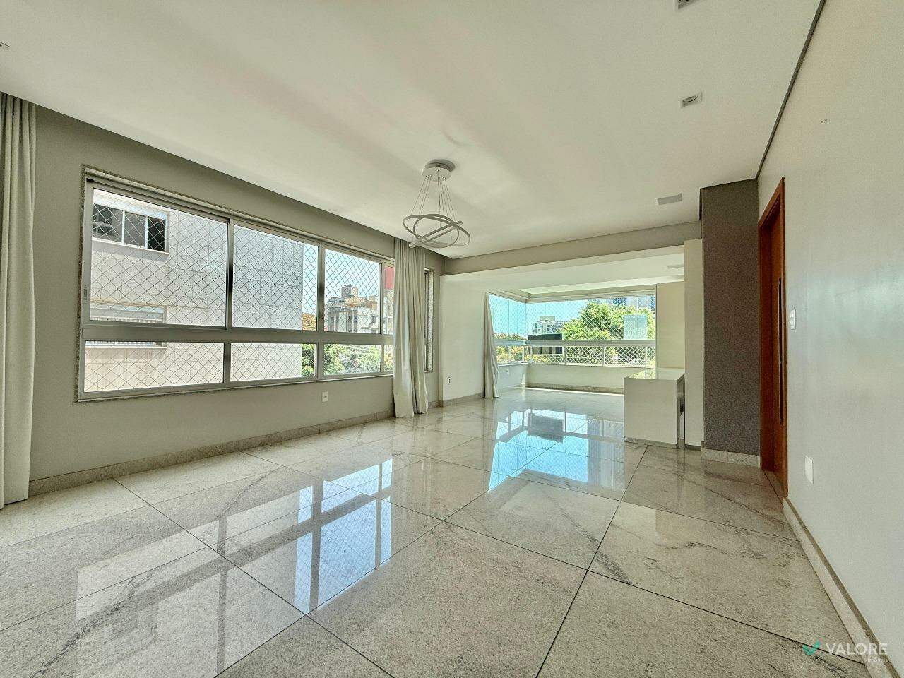Apartamento 4 quartos à venda no Funcionários: 