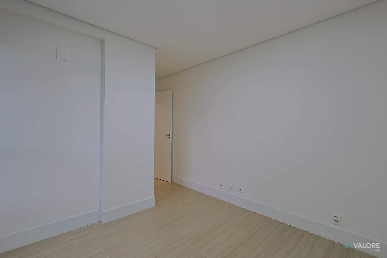 Apartamento 4 quartos para aluguel no Vale do Sereno: 