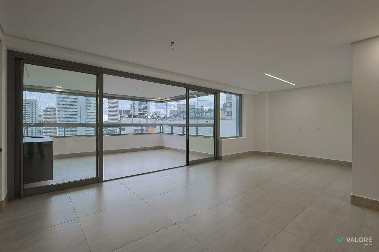 Apartamento 4 quartos para aluguel no Vale do Sereno: 