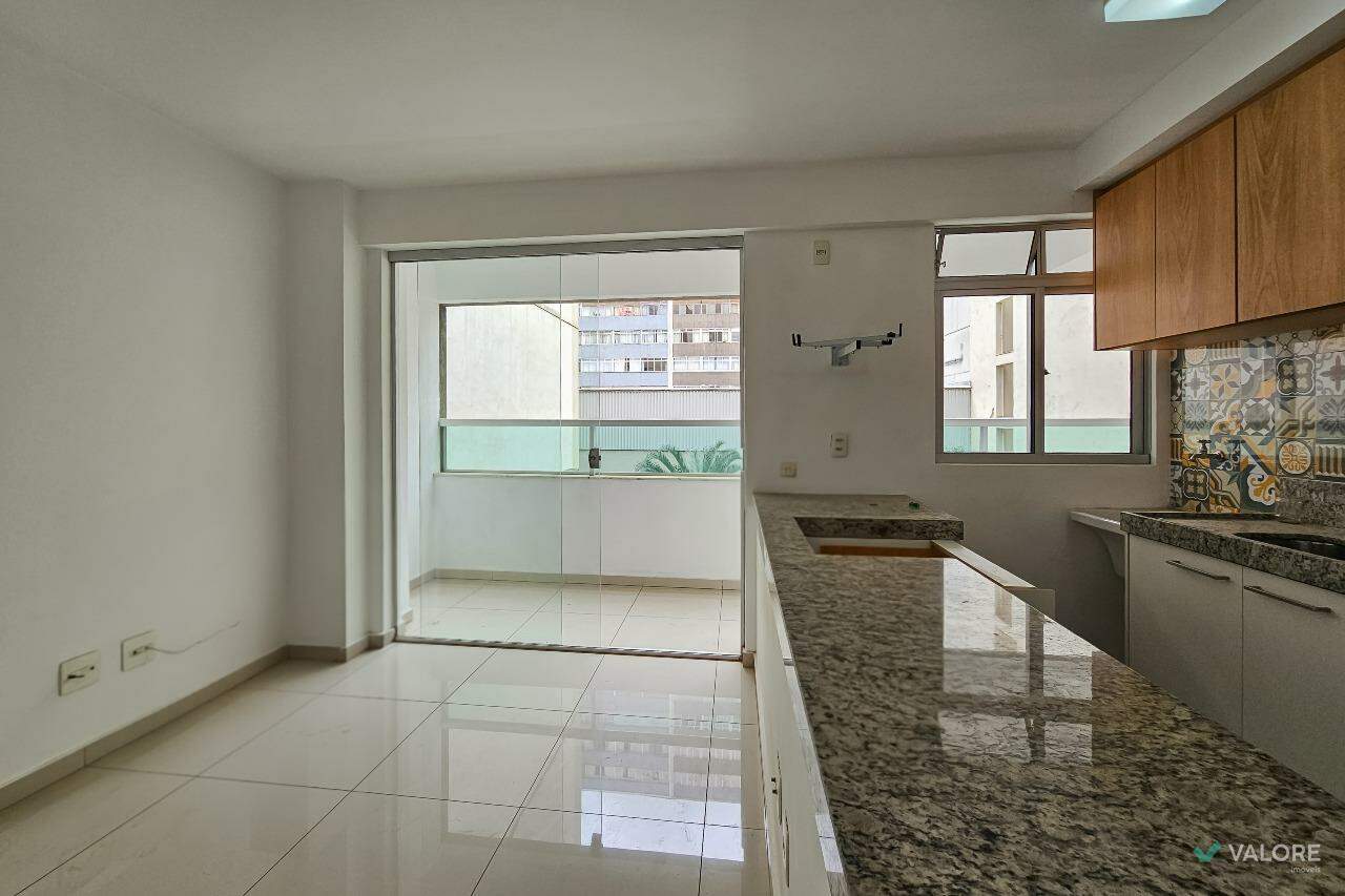Apartamento 1 quarto para aluguel no Centro: 