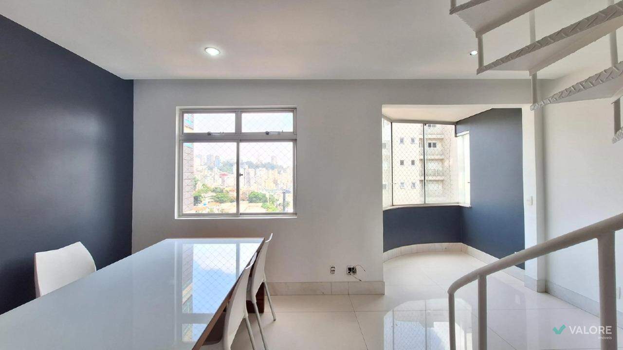 Cobertura 2 quartos para aluguel no Vila Paris: 