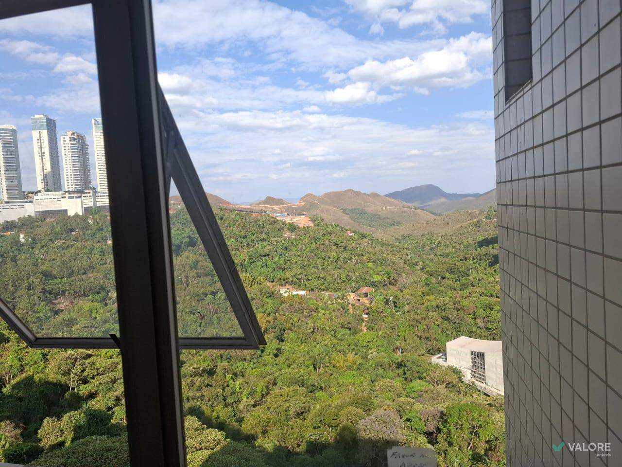 Sala para aluguel no Vila da Serra: 