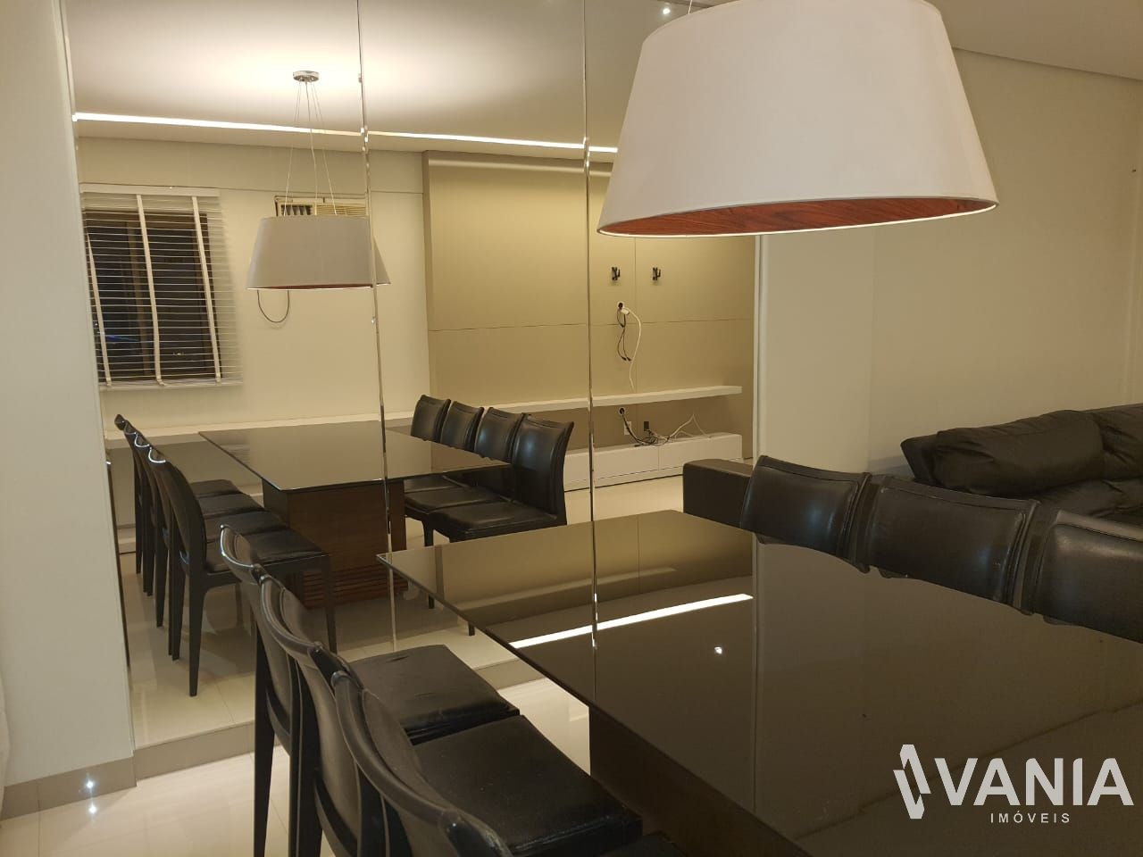 Apartamento à venda no 404 SUL: 