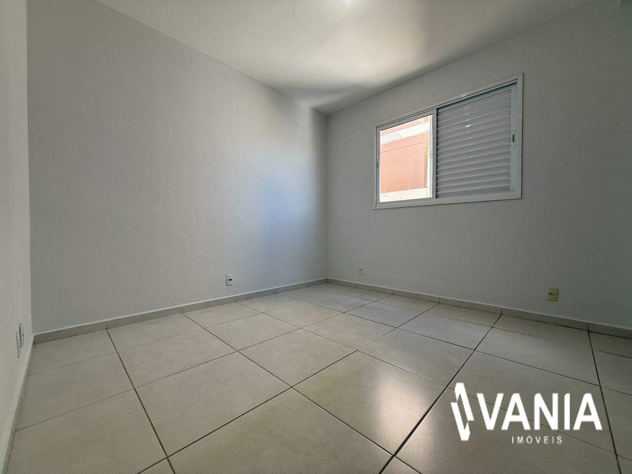 Apartamento para aluguel no Plano Diretor Sul: 