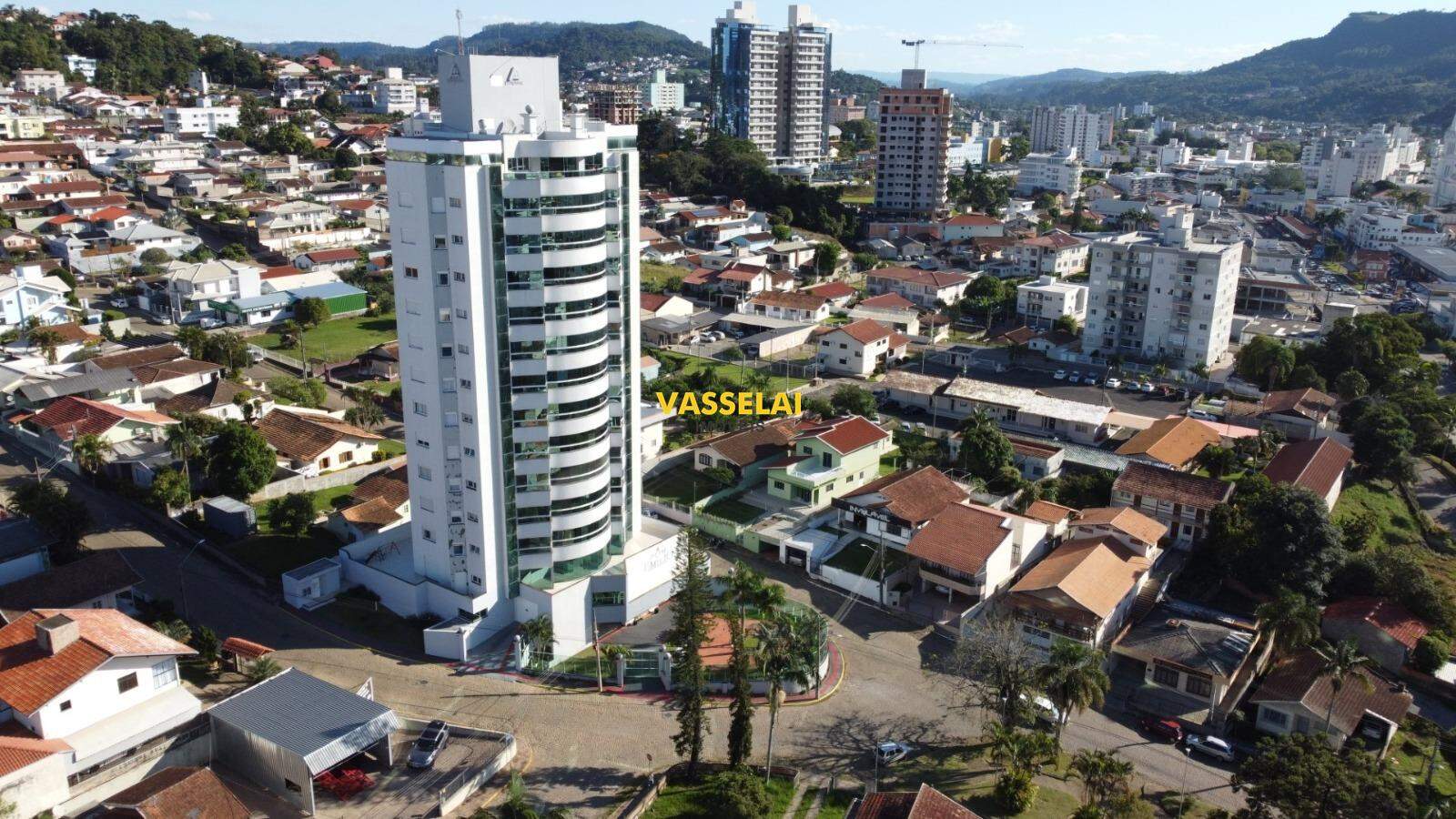 Imagem realizada com Drone do Edifício Dom Emilio