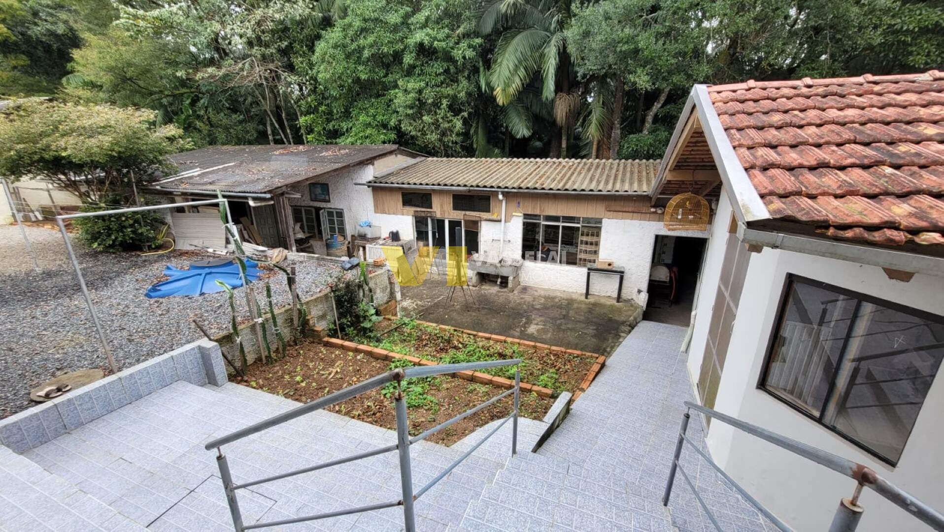 Casa à venda no Laranjeiras: 18.jpeg