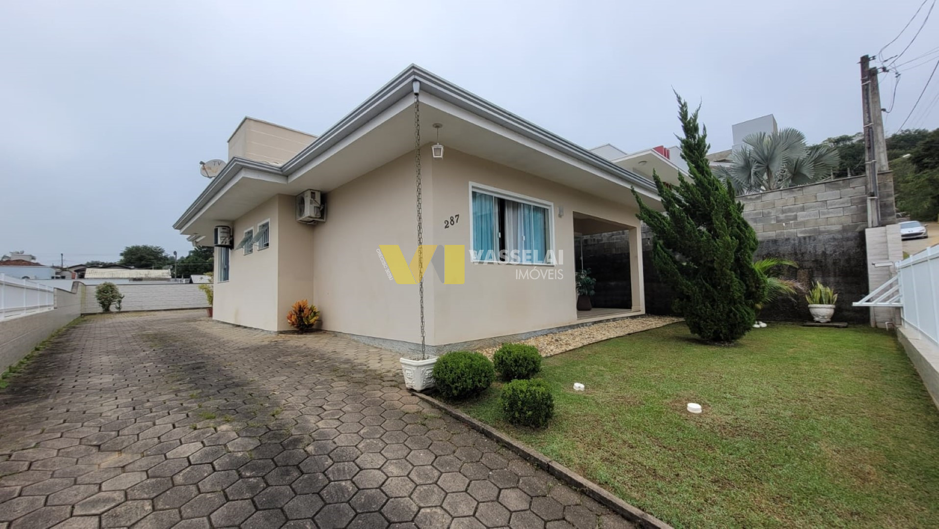 Casa à venda no Fundo Canoas: 2.jpeg