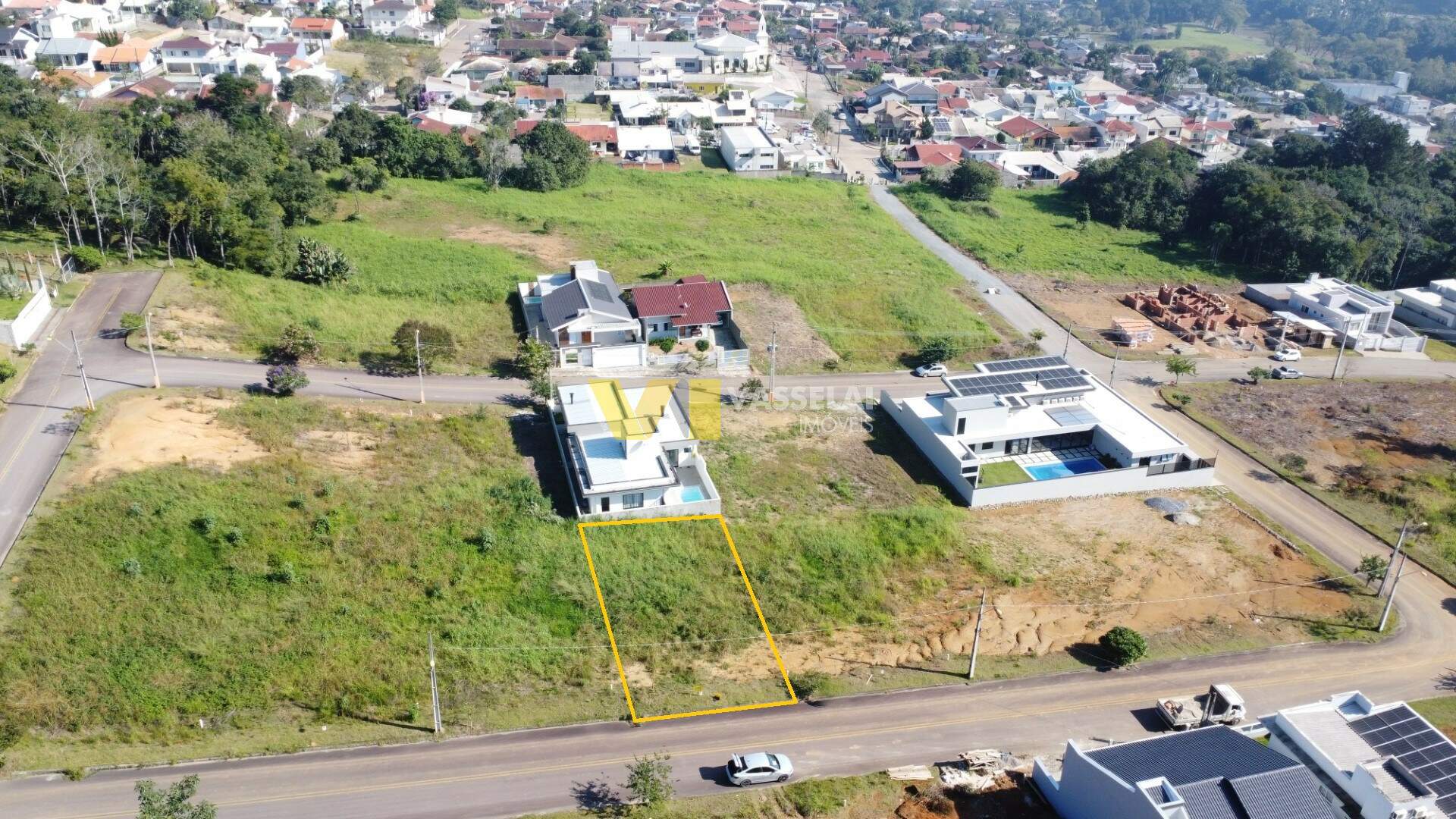 Terreno à venda no Budag: DJI_0857.JPG