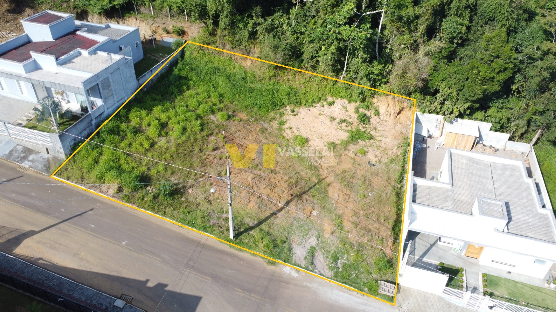 Terreno à venda no Taboão: DJI_0875.JPG