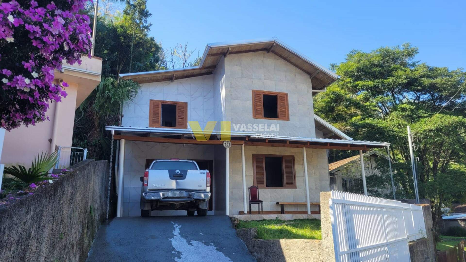 Casa à venda no Eugênio Schneider: 2.jpeg