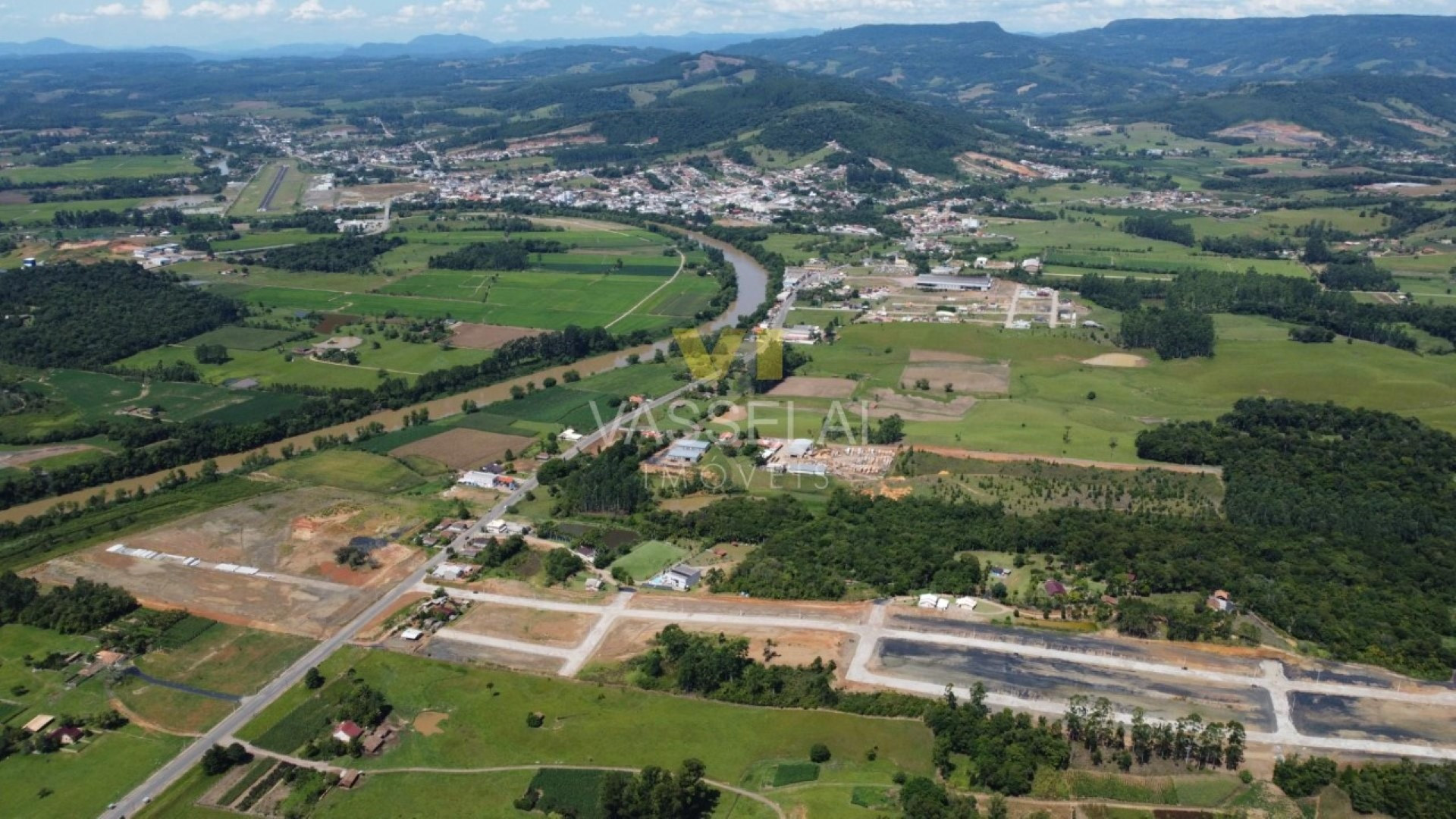 Terreno à venda no Pioneiros: 10.jpeg