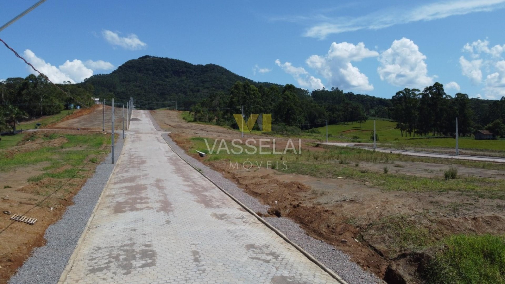 Terreno à venda no Pioneiros: 8.1.jpeg