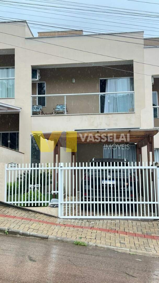 Casa à venda no Taboão: 1.jpeg