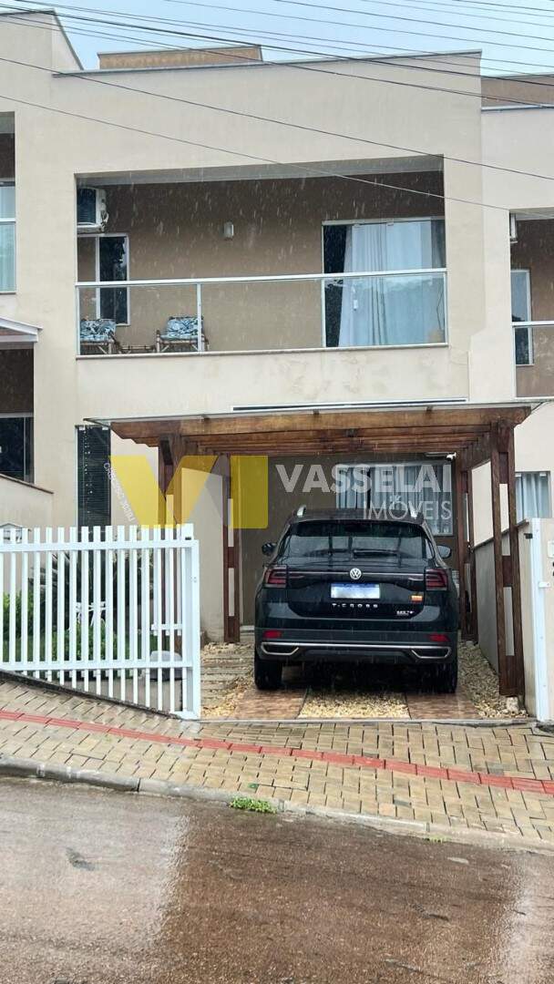 Casa à venda no Taboão: 2.jpeg