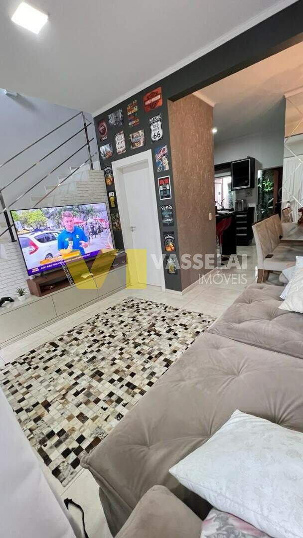 Casa à venda no Taboão: 4.jpeg