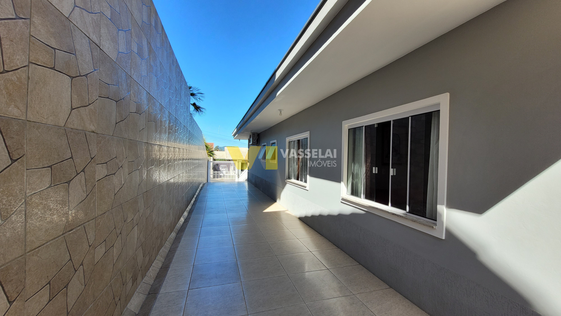 Casa à venda no Fundo Canoas: 38.jpg