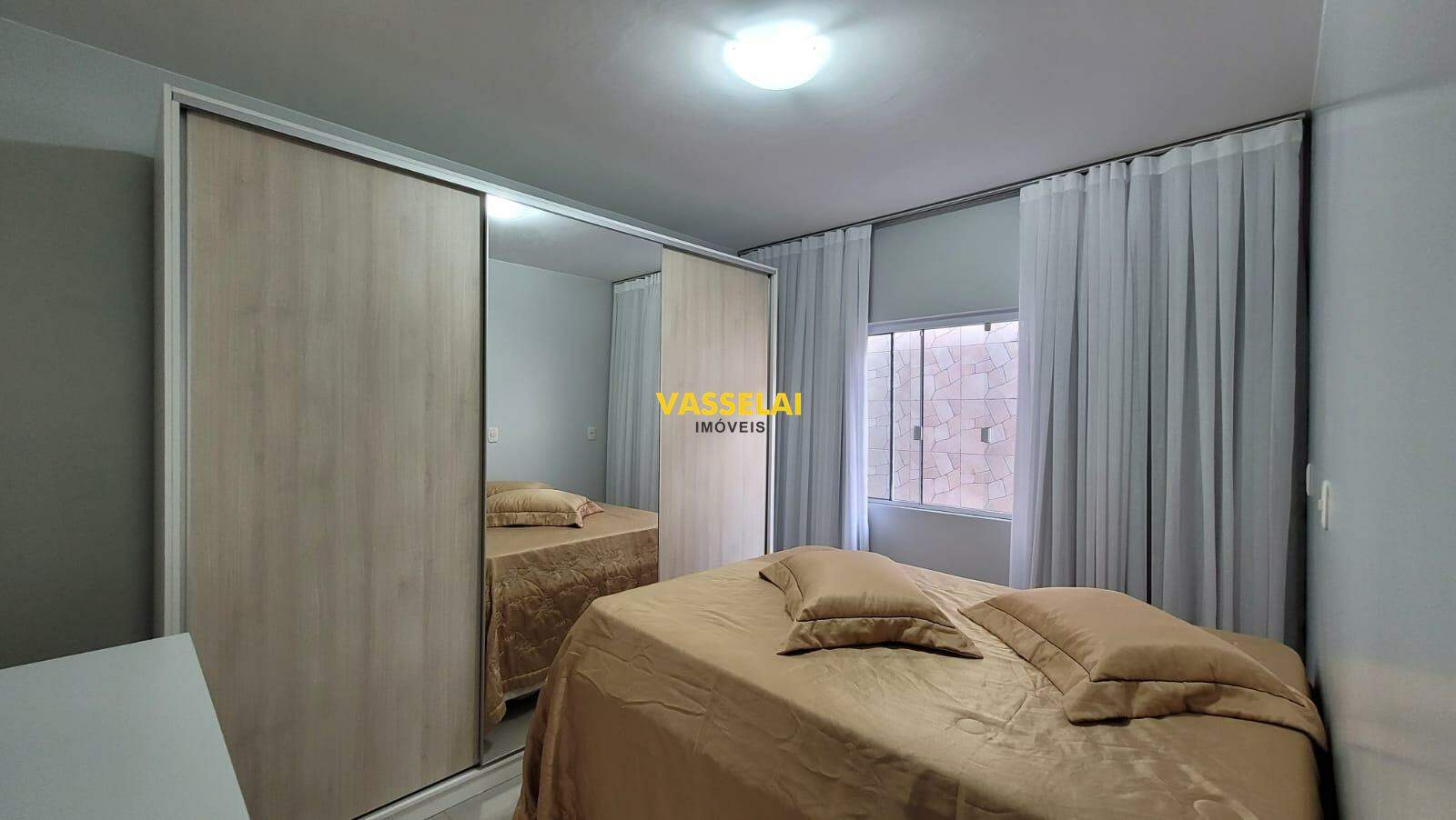 Casa à venda no Fundo Canoas: 
