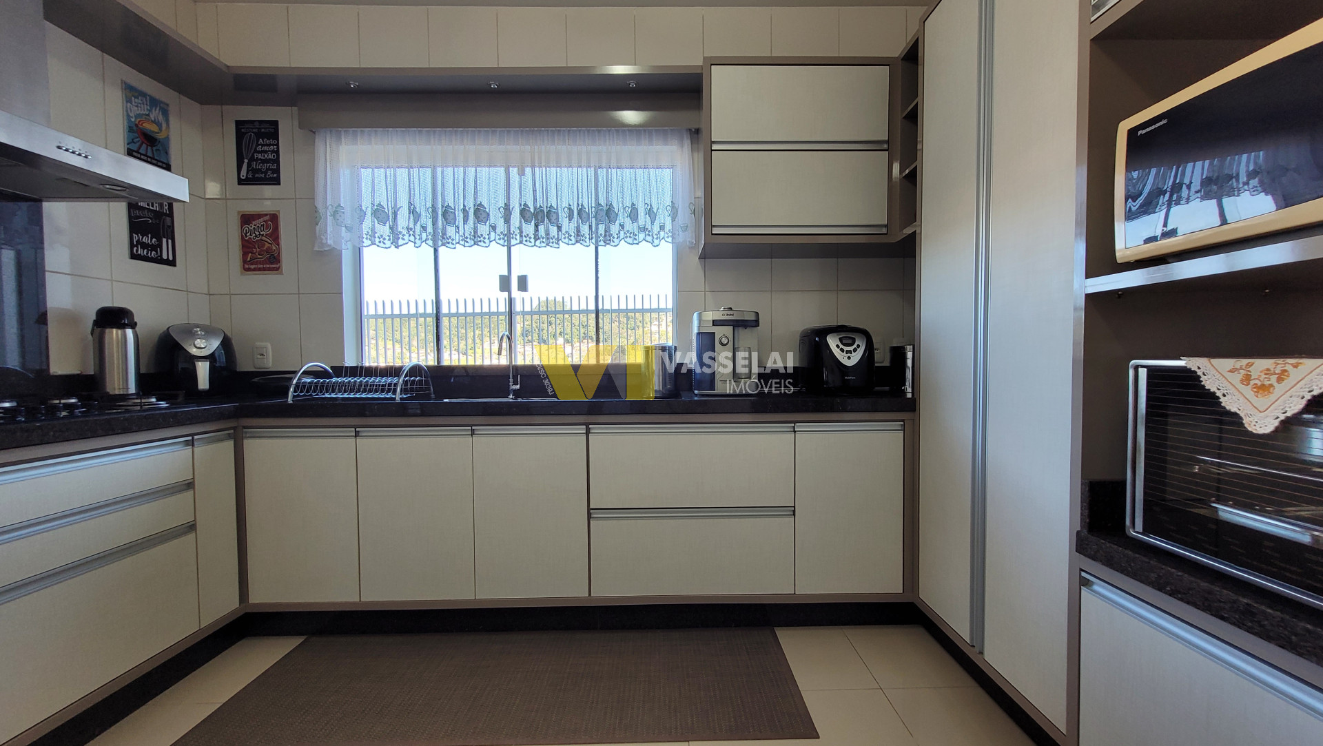 Casa à venda no Fundo Canoas: 17.jpg