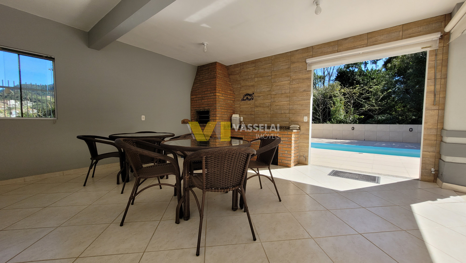 Casa à venda no Fundo Canoas: 32.jpg