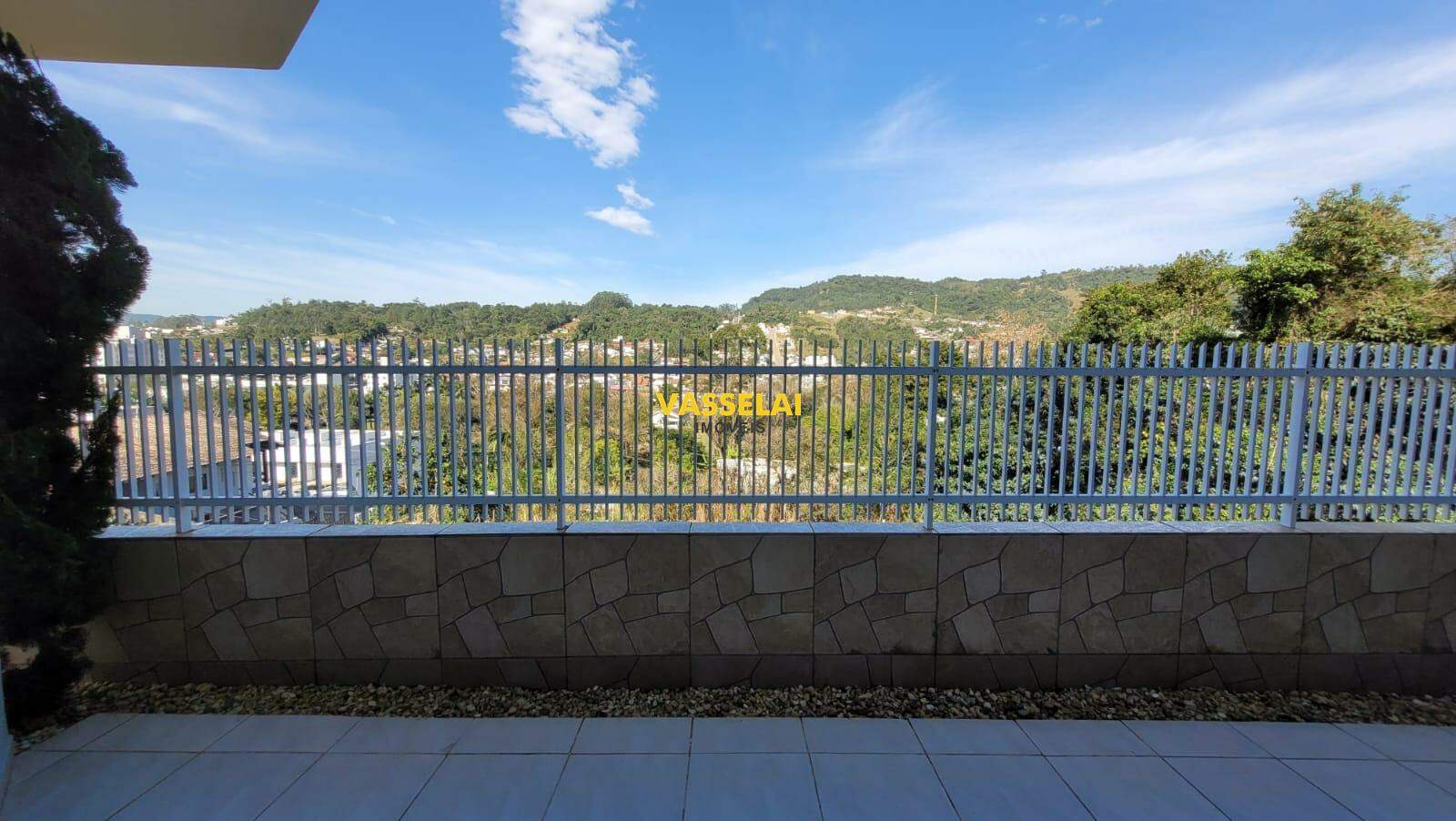 Casa à venda no Fundo Canoas: 