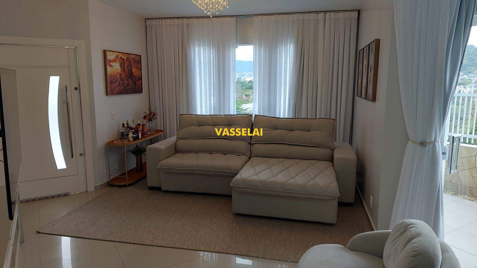 Casa à venda no Fundo Canoas: