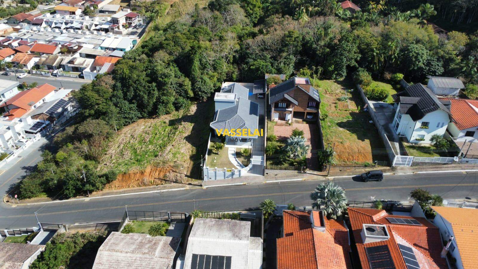 Casa à venda no Fundo Canoas: 
