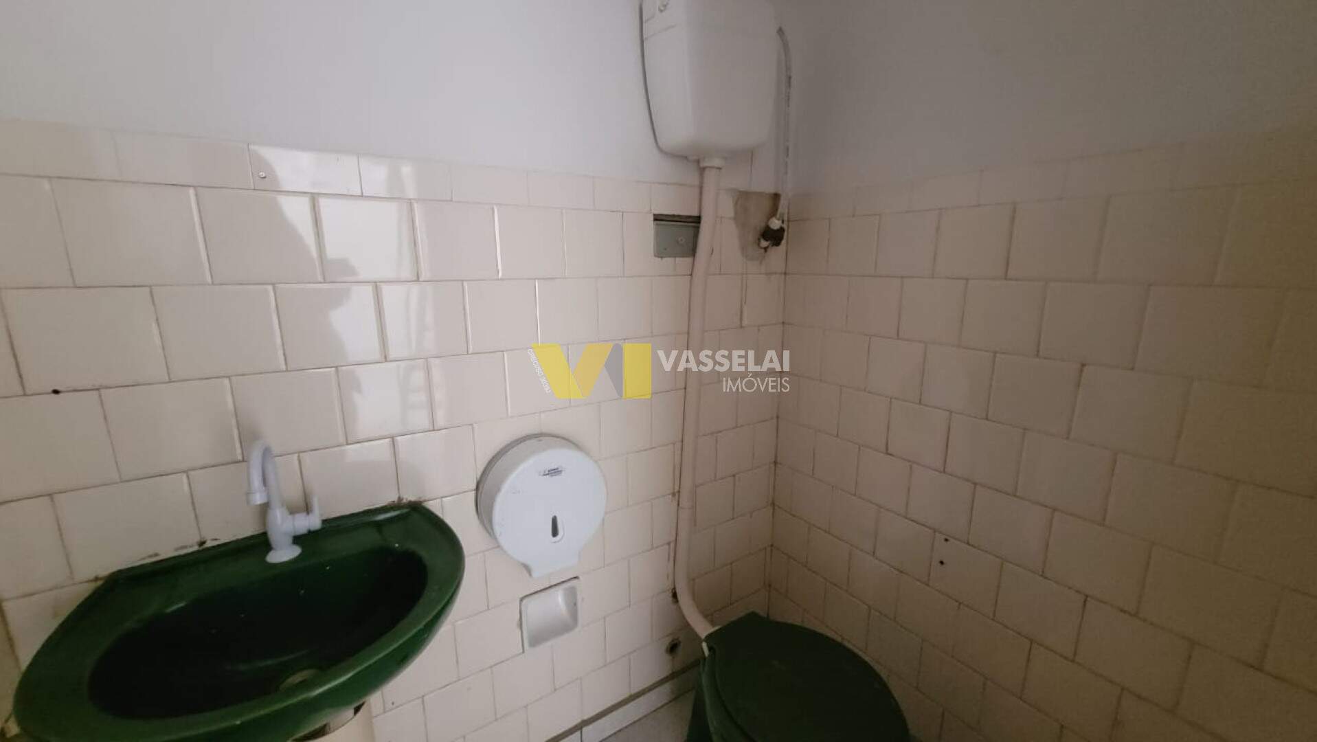 Outros à venda no Centro: 10.jpeg