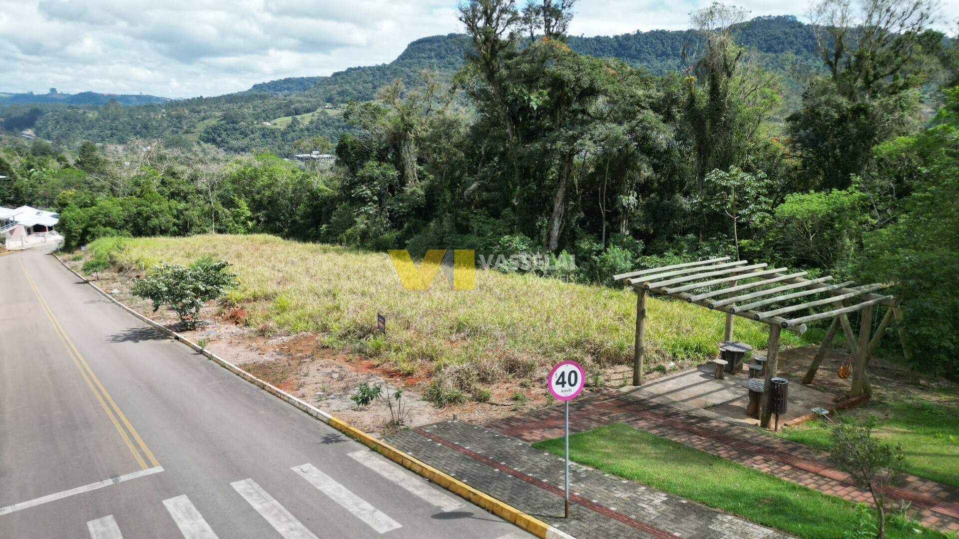 Terreno à venda no Sumaré: DJI_0953.JPG