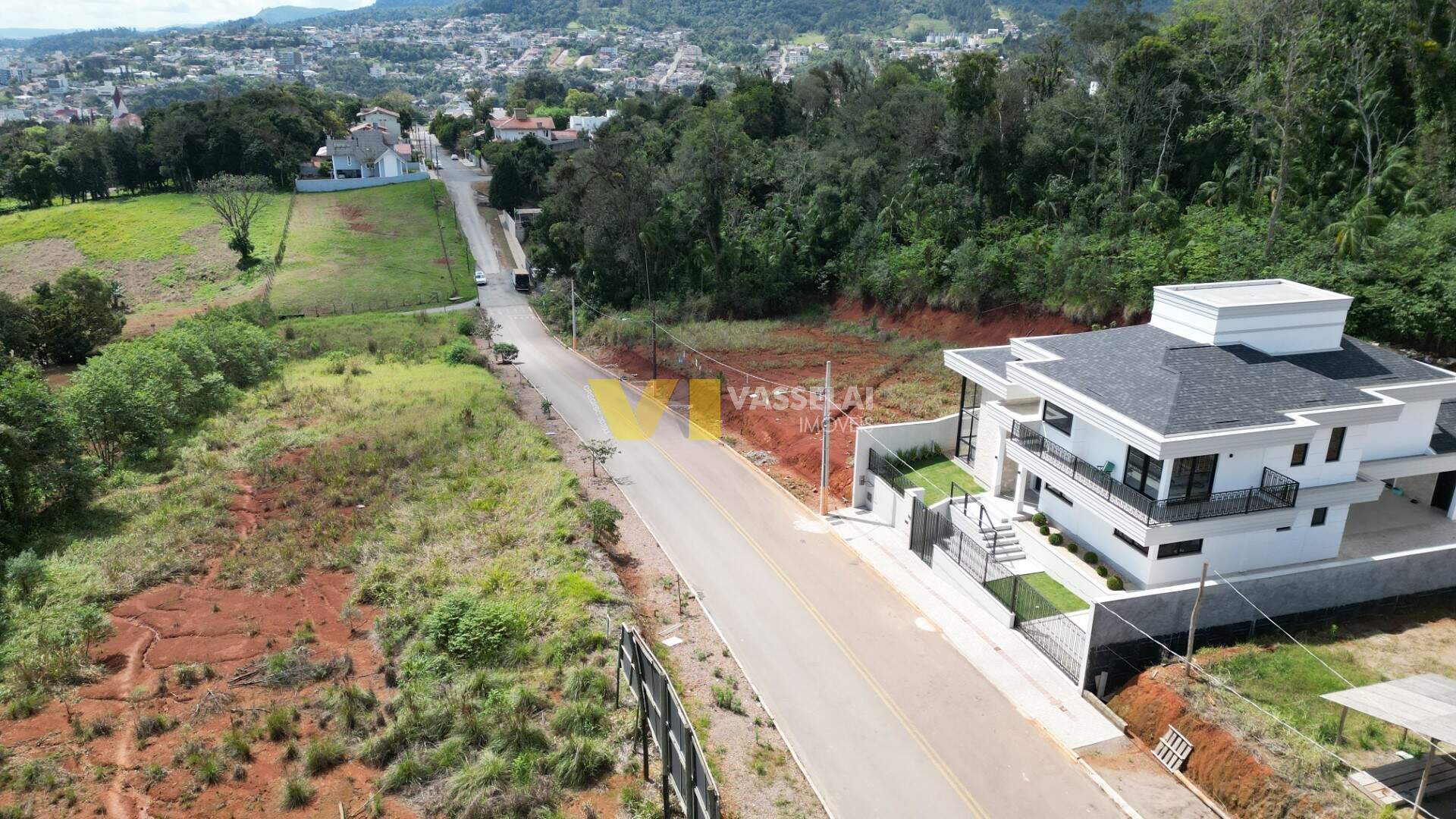 Terreno à venda no Sumaré: DJI_0951.JPG