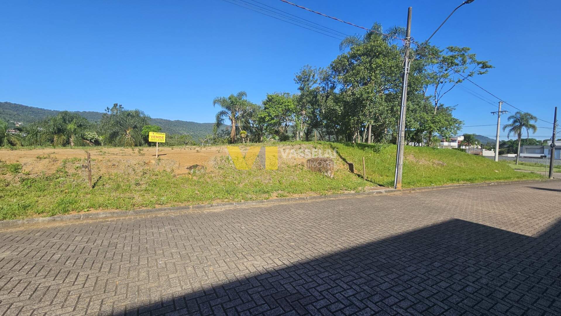 Terreno à venda no Sumaré: 20241017_153622.jpg