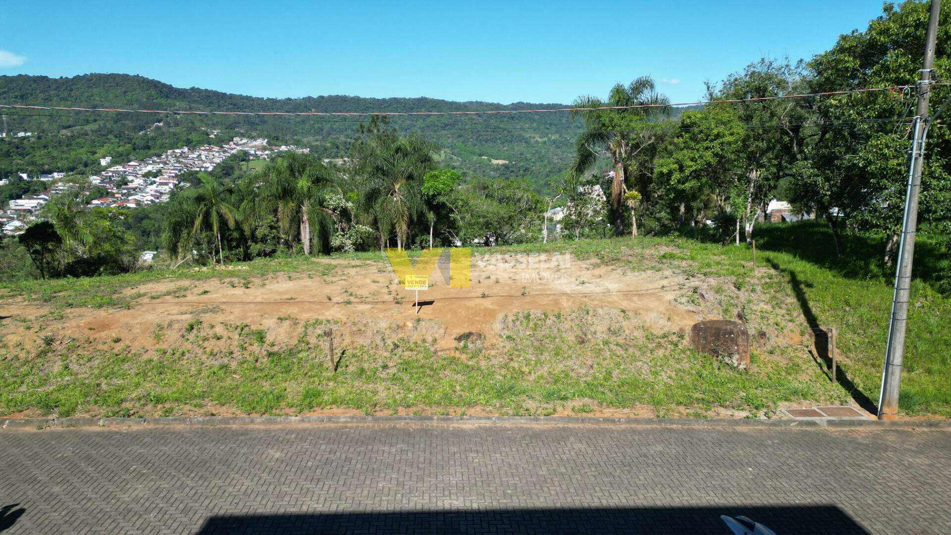 Terreno à venda no Sumaré: DJI_0049.JPG