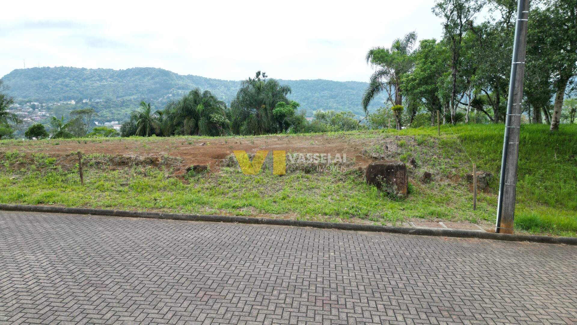 Terreno à venda no Sumaré: DJI_0001.JPG
