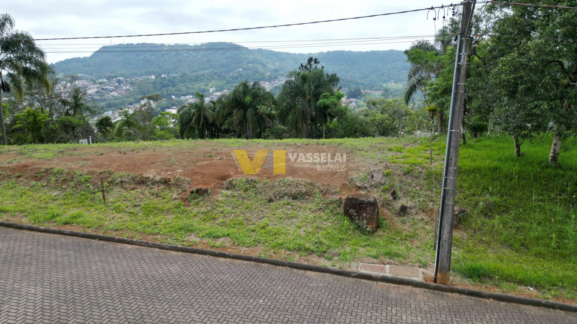 Terreno à venda no Sumaré: DJI_0003.JPG
