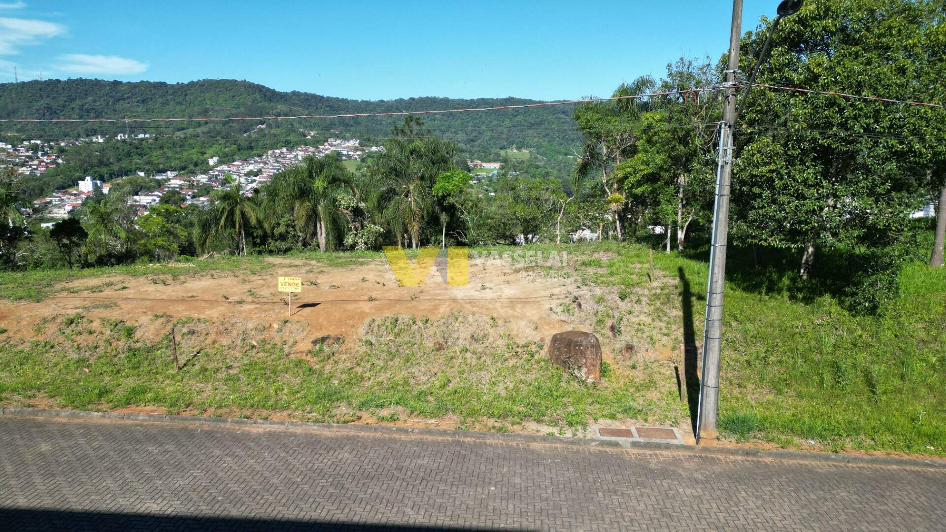 Terreno à venda no Sumaré: DJI_0048.JPG