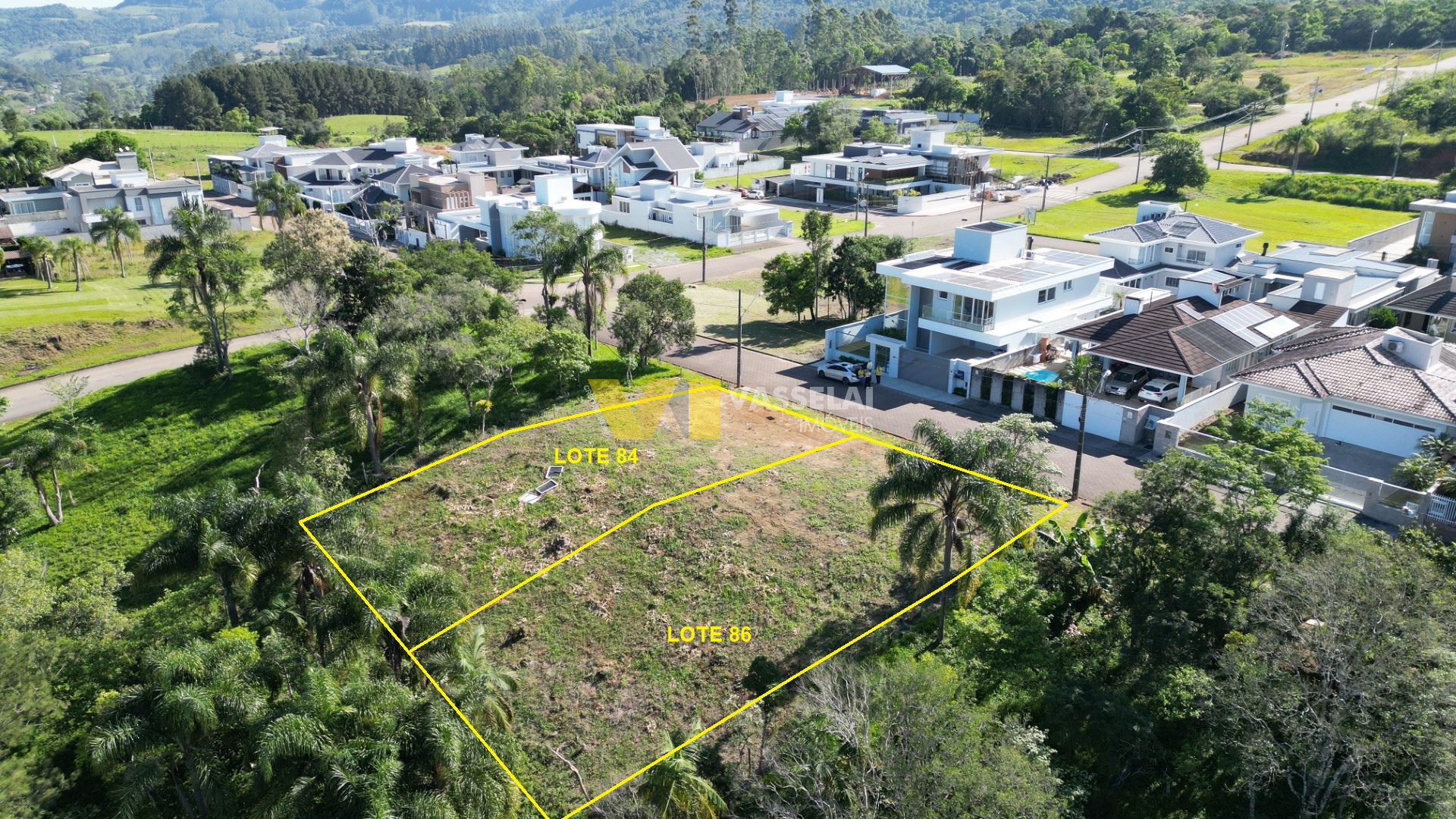 Terreno à venda no Sumaré: DJI_0059.JPG