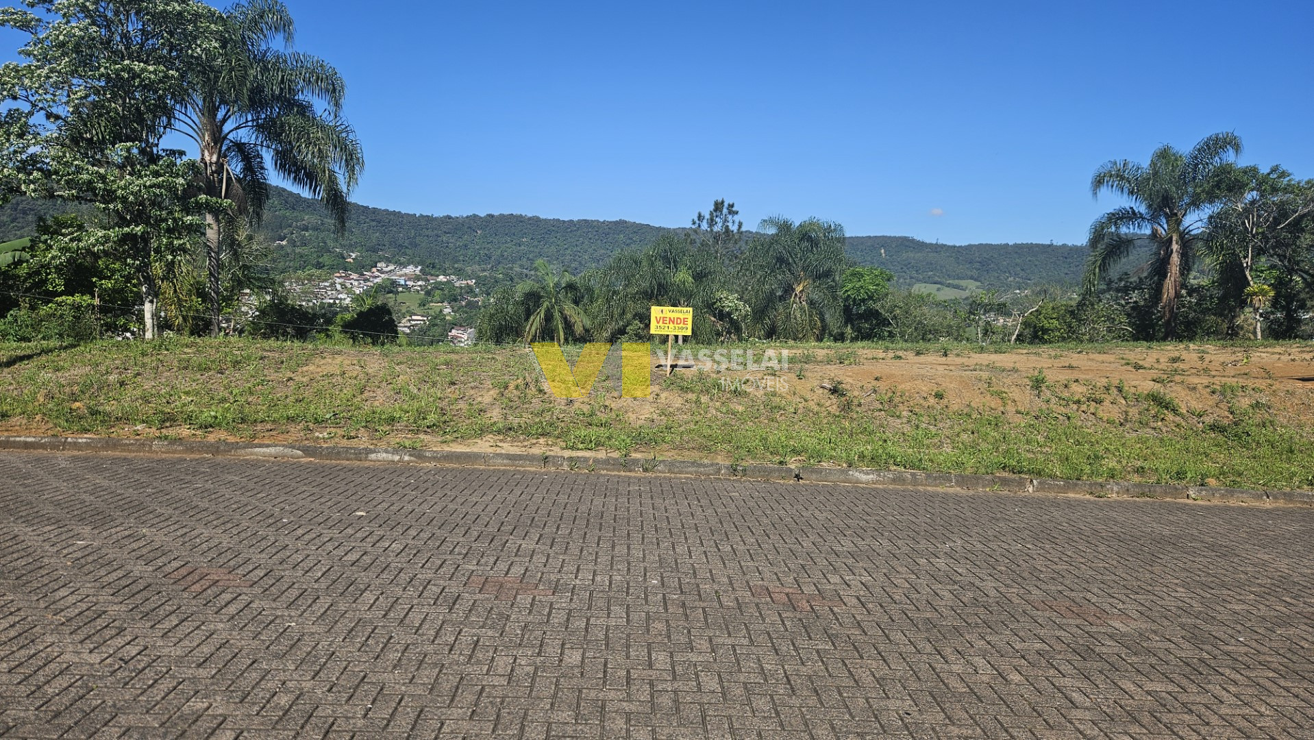 Terreno à venda no Sumaré: 20241017_153727.jpg