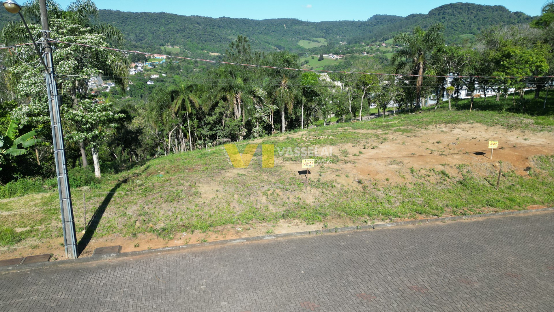 Terreno à venda no Sumaré: DJI_0052.JPG