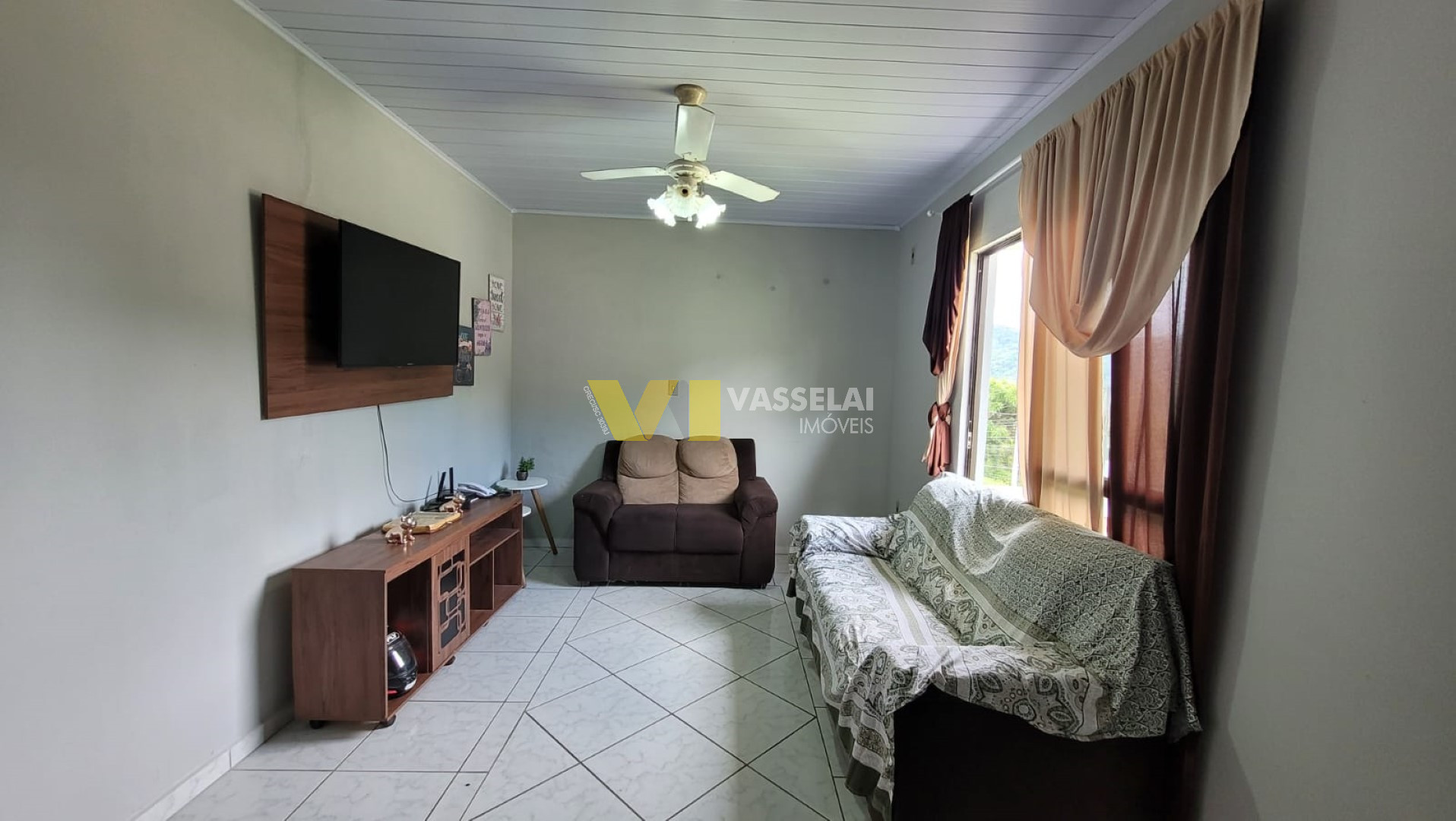 Casa à venda no Fundo Canoas: 3.jpeg