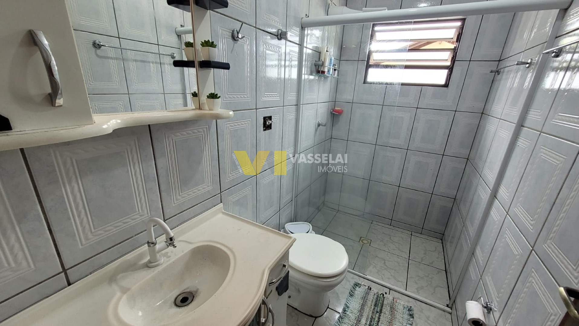 Casa à venda no Fundo Canoas: 9.jpeg