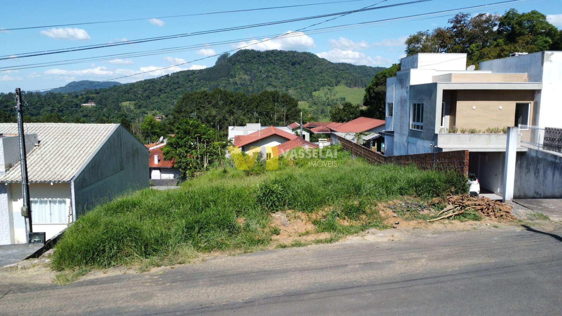 Terreno à venda no Taboão: DJI_0747.JPG