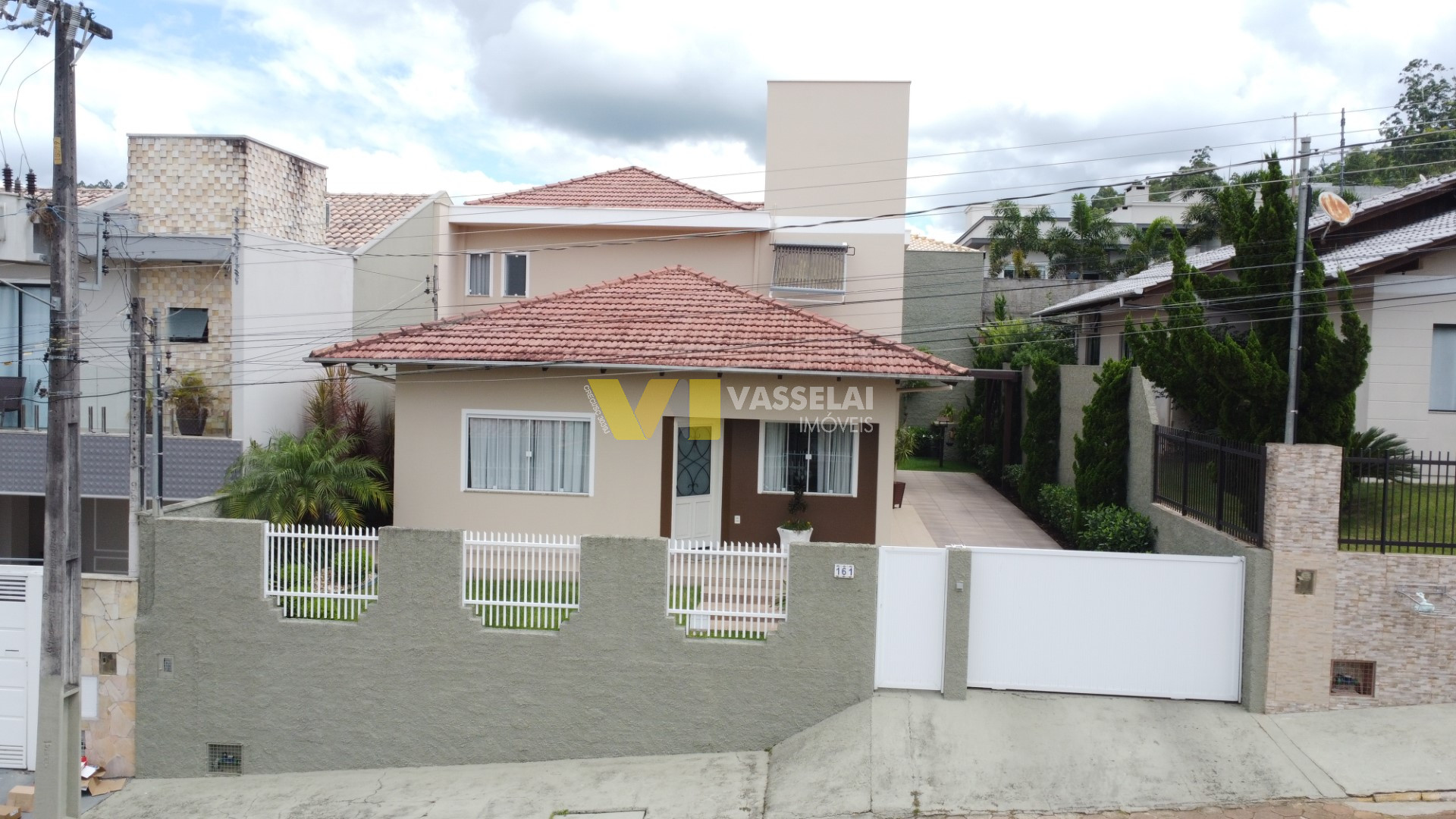 Casa à venda no Taboão: DJI_0956.JPG