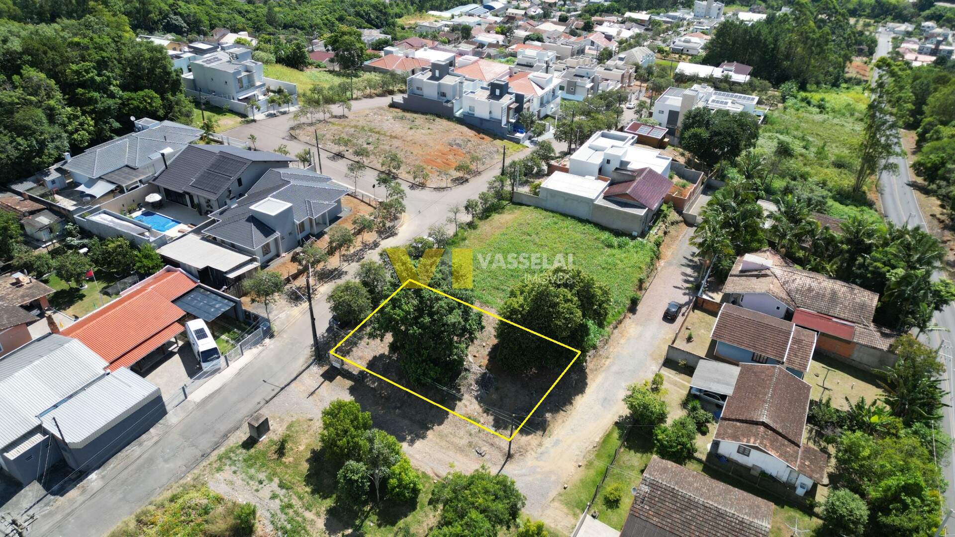 Terreno à venda no Laranjeiras: DJI_0634.JPG