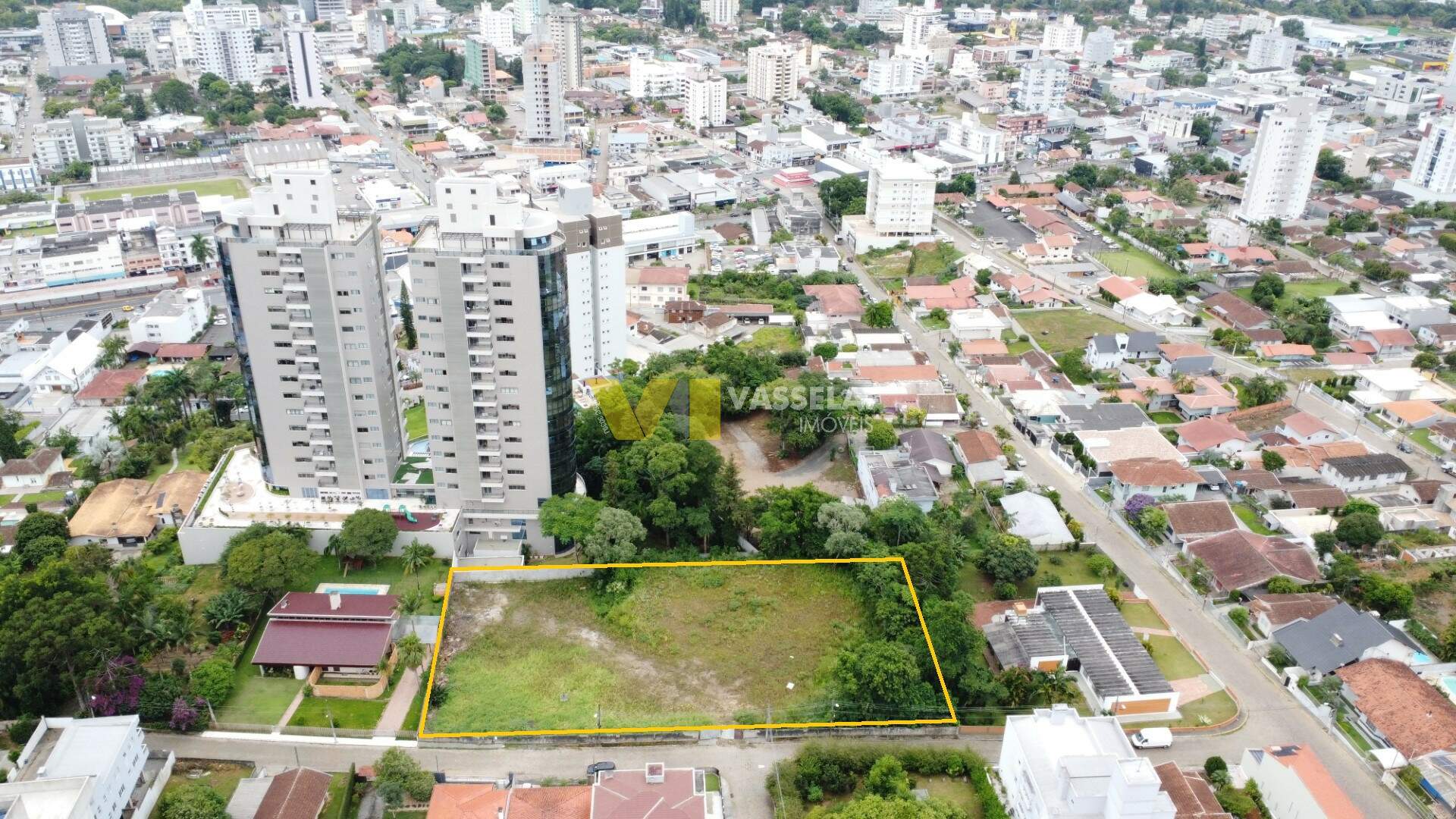 Terreno à venda no Centro: DJI_0021.JPG