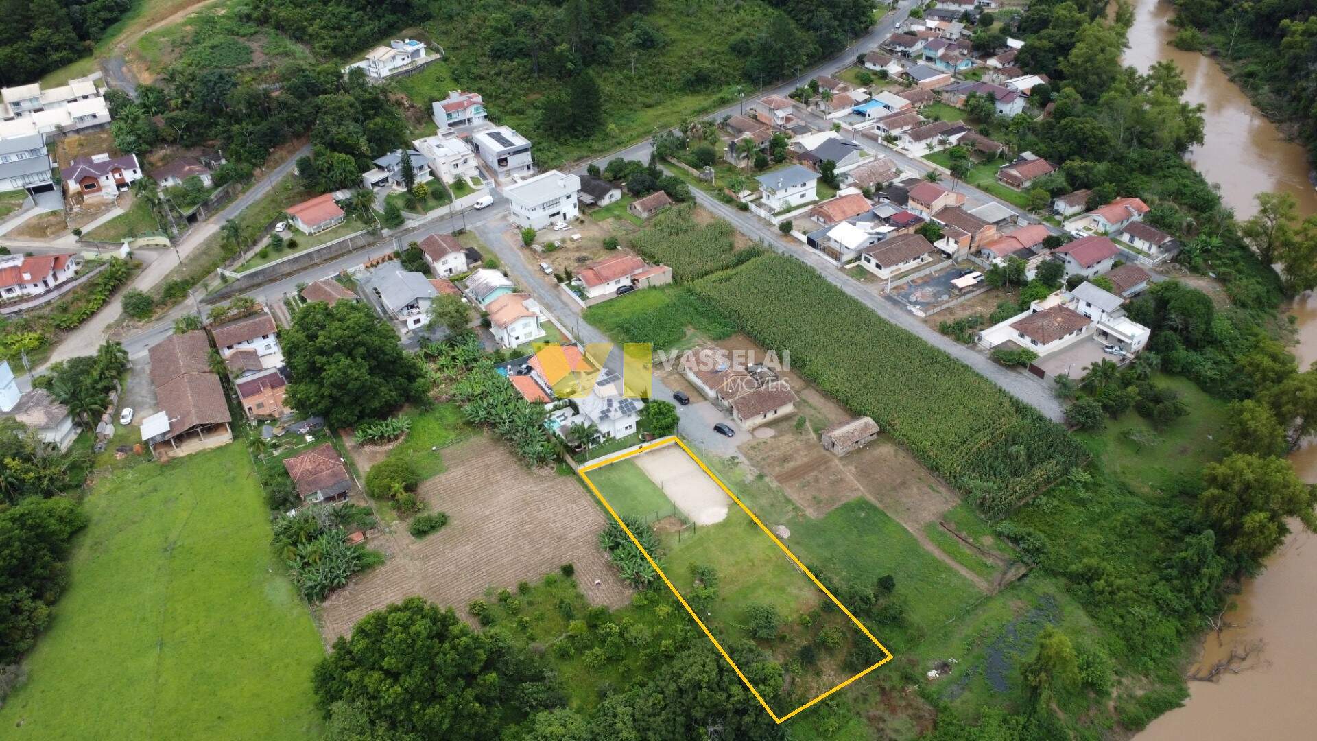 Terreno à venda no Sumaré: DJI_0045.JPG